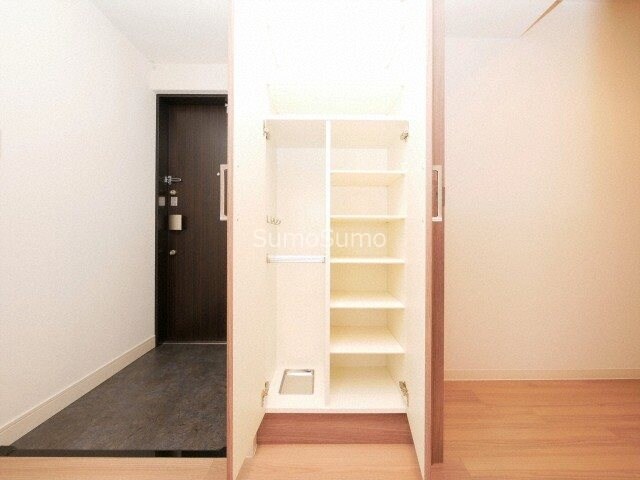 北浜駅 徒歩3分 3階の物件内観写真