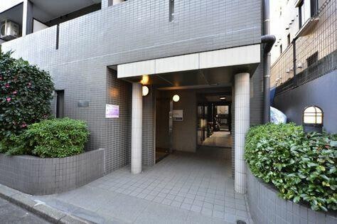 ステージファースト原宿の物件外観写真