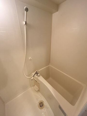 北浜駅 徒歩2分 6階の物件内観写真