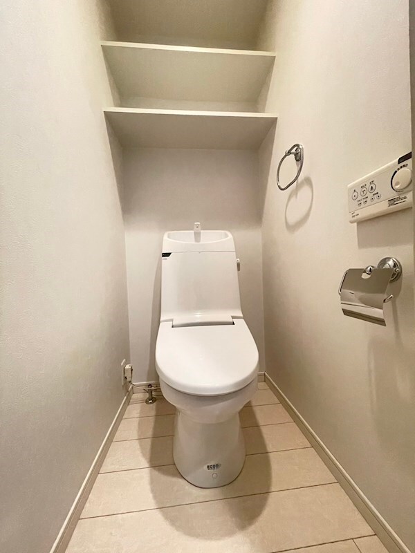 薬院駅 徒歩4分 11階の物件内観写真