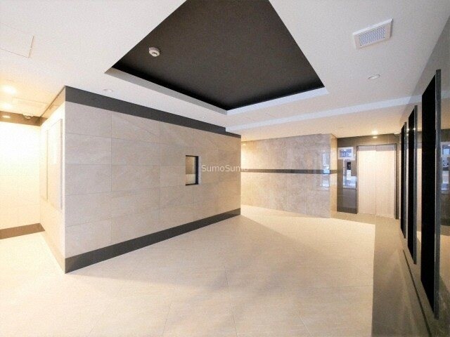 阿波座駅 徒歩7分 6階の物件外観写真