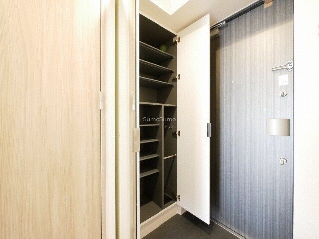 阿波座駅 徒歩7分 6階の物件内観写真