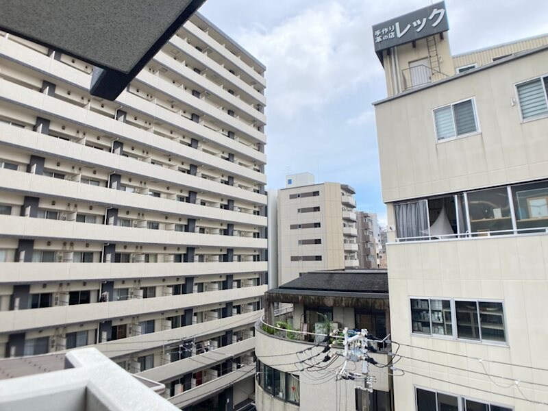 大国町駅 徒歩1分 11階の物件内観写真