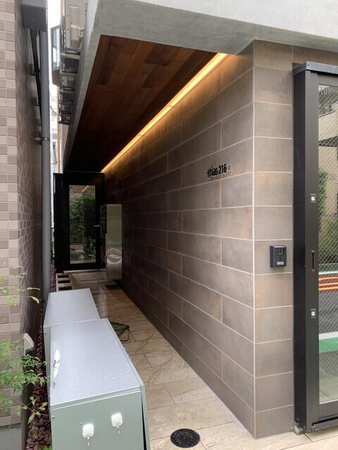 trias216の物件外観写真