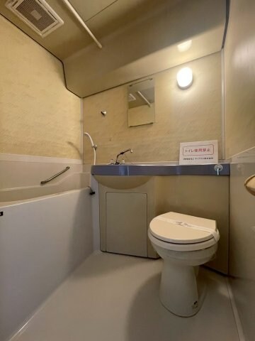 ロマネスク西新第二の物件内観写真