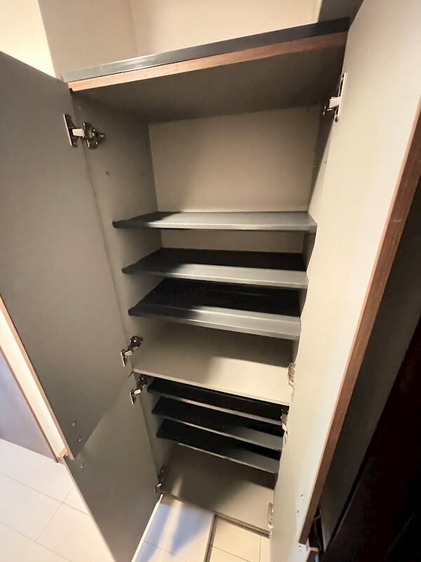 箱崎宮前駅 徒歩5分 8階の物件内観写真