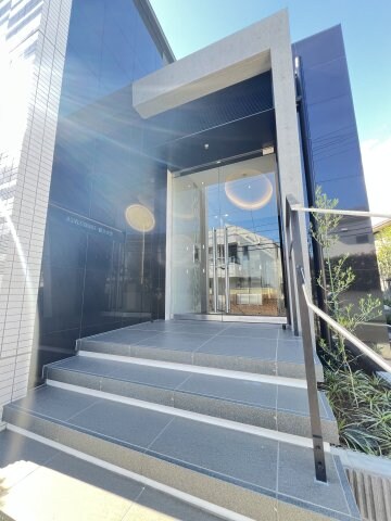 アジールコート都立大学の物件外観写真