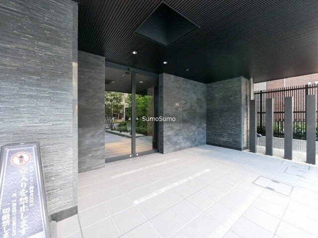 阿波座駅 徒歩5分 7階の物件外観写真