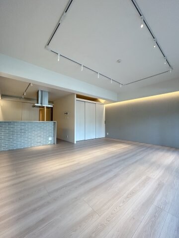 TROVE TANIMACHI（トローブ タニマチ）の物件内観写真