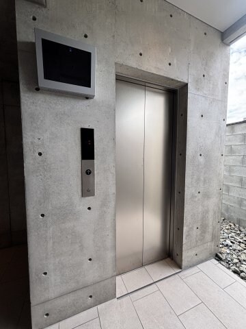 TROVE TANIMACHI（トローブ タニマチ）の物件内観写真