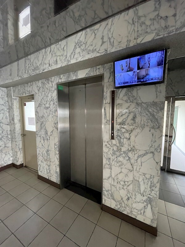 薬院大通駅 徒歩7分 8階の物件外観写真