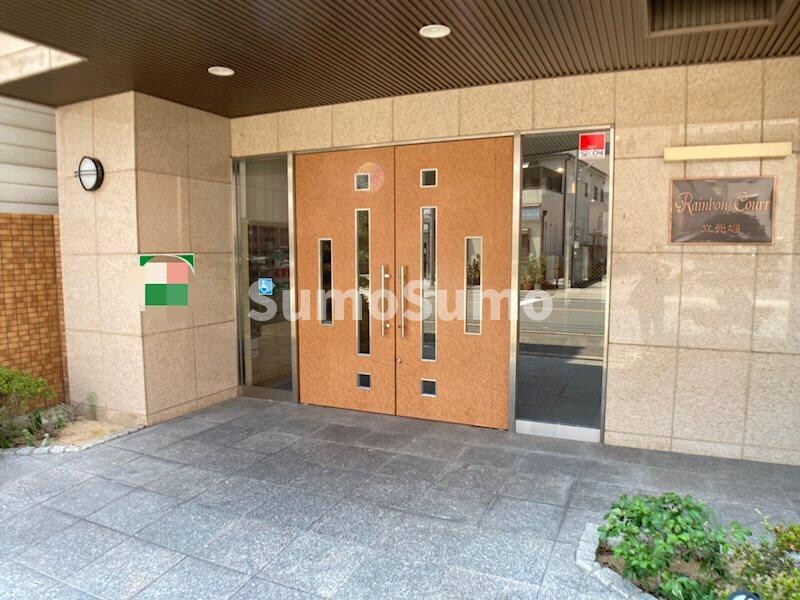 レインボーコート立売堀の物件外観写真