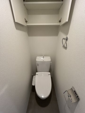 ＪＲ難波駅 徒歩3分 8階の物件内観写真