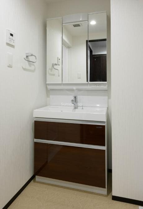 堺筋本町駅 徒歩3分 7階の物件内観写真