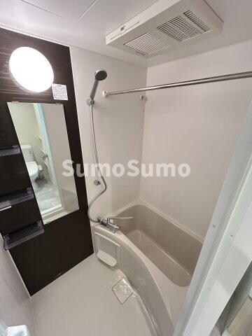 コーラルポワント難波WESTの物件内観写真