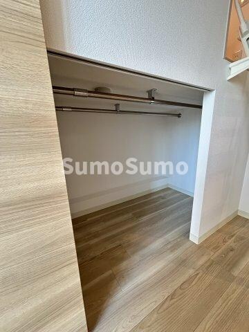 コーラルポワント難波WESTの物件内観写真