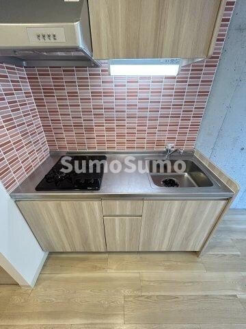 コーラルポワント難波WESTの物件内観写真