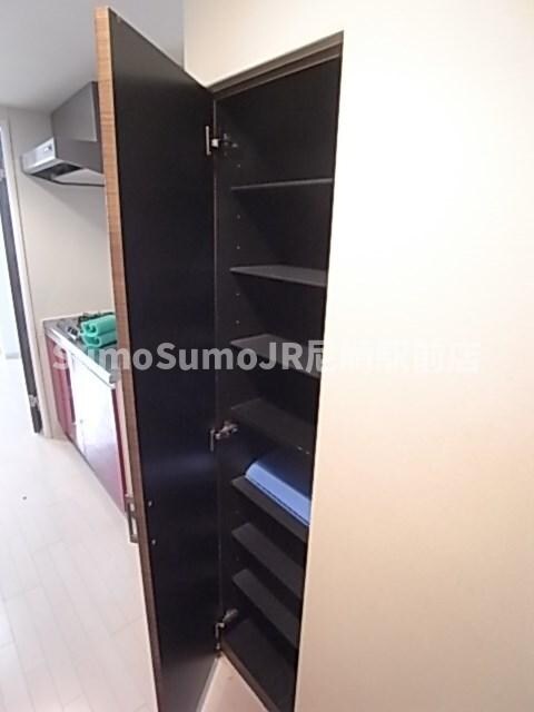 出屋敷駅 徒歩8分 2階の物件内観写真