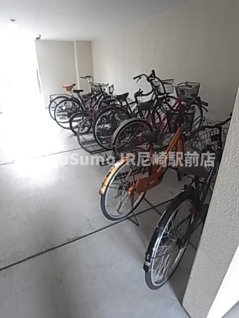 出屋敷駅 徒歩8分 2階の物件内観写真