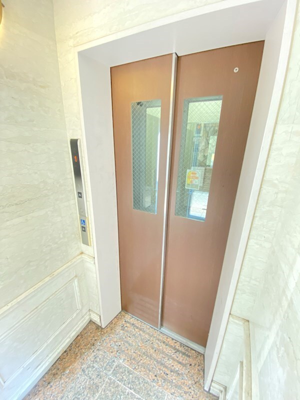 ラサンテ広尾の物件内観写真