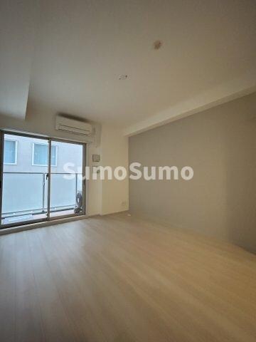 コンフォリア心斎橋EASTの物件内観写真