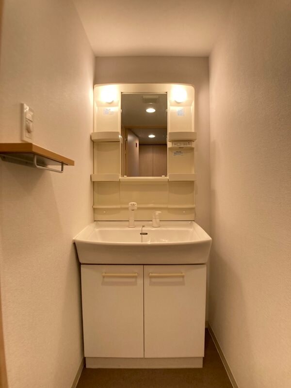 本町駅 徒歩5分 2階の物件内観写真