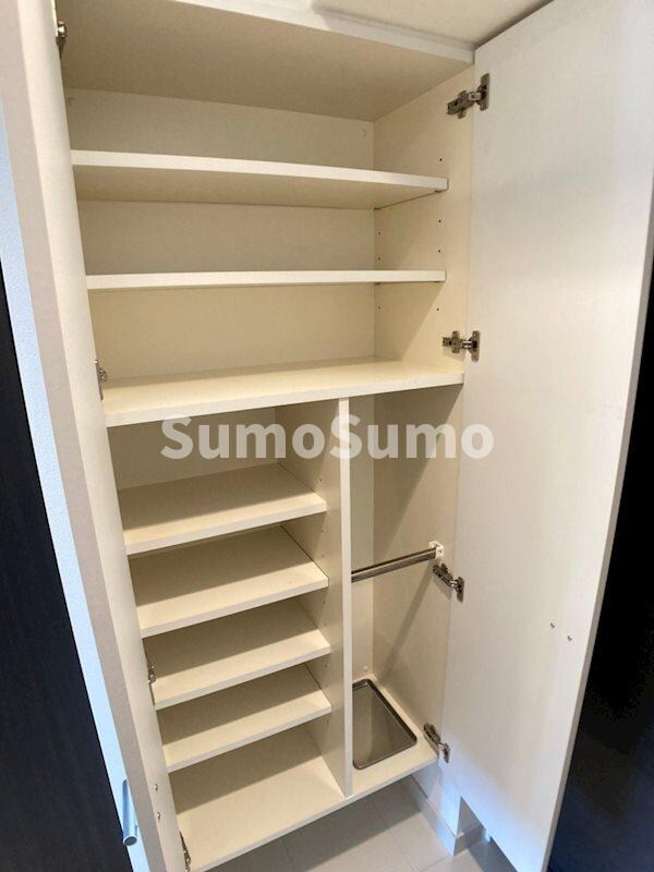 北浜駅 徒歩3分 2階の物件内観写真