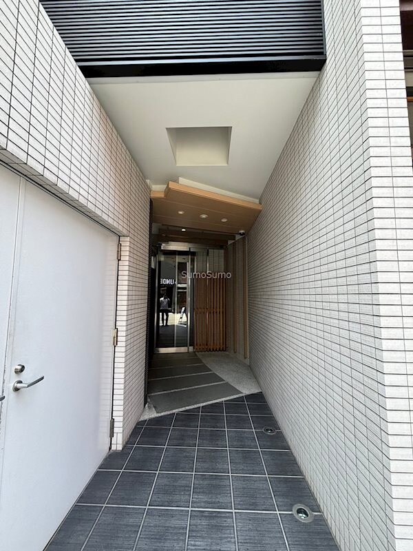 四ツ橋駅 徒歩5分 8階の物件外観写真