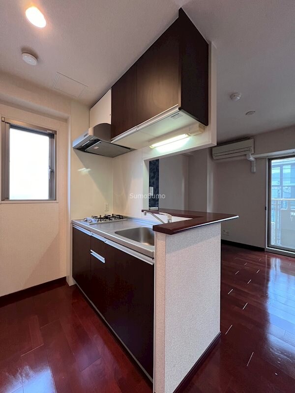 阿波座駅 徒歩7分 6階の物件内観写真