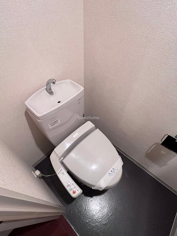 阿波座駅 徒歩7分 6階の物件内観写真