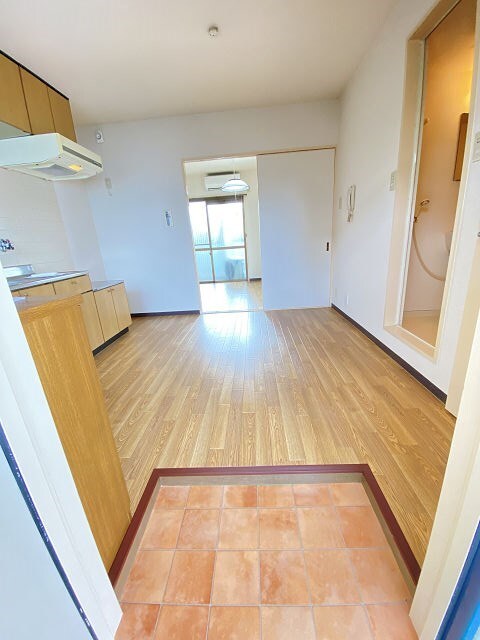 サニーハイツ（南城内）の物件内観写真