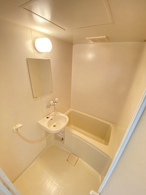 サニーハイツ（南城内）の物件内観写真