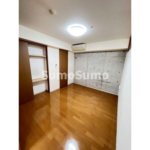 なんば駅 徒歩5分 13階の物件内観写真