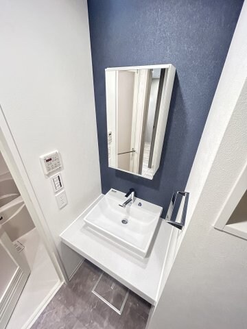 コンフォリア・リヴ北浜淡路町の物件内観写真