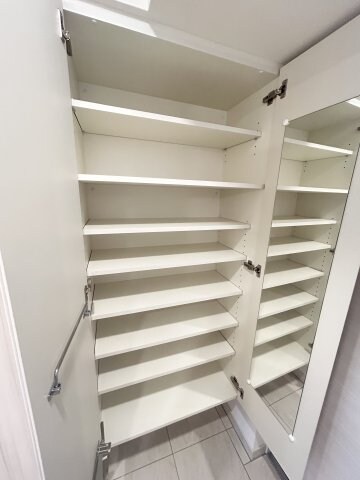 コンフォリア・リヴ北浜淡路町の物件内観写真