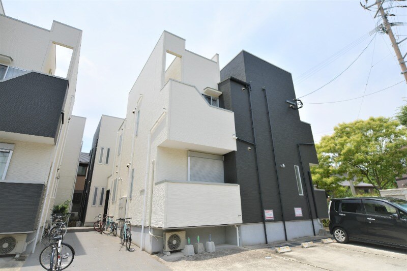 Grandtic Park side大橋の物件外観写真