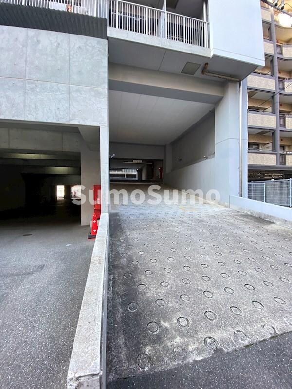 レジディア西新の物件外観写真