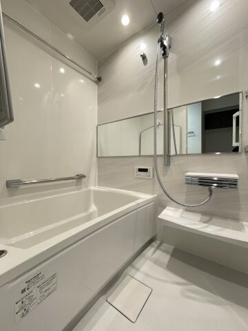 シーズンフラッツ渡辺通の物件内観写真