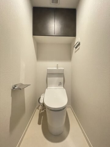 シーズンフラッツ渡辺通の物件内観写真