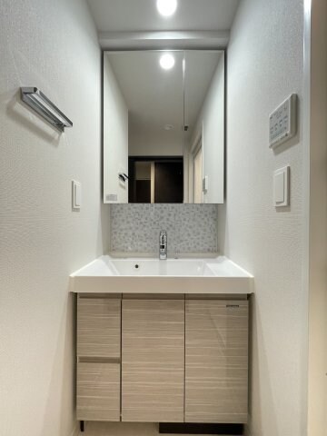 シーズンフラッツ渡辺通の物件内観写真