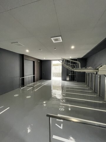 シーズンフラッツ渡辺通の物件内観写真