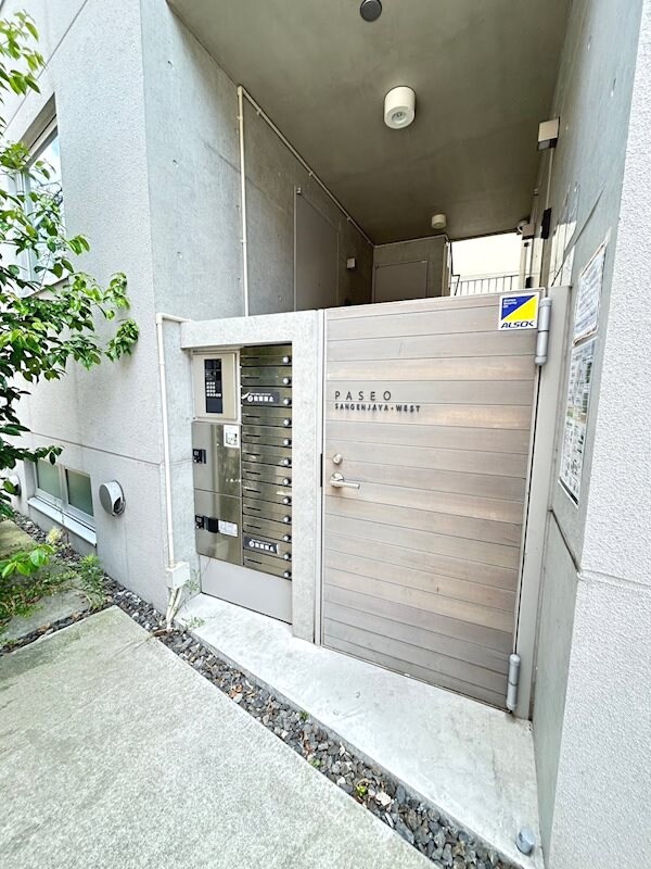 PASEO SANGENJAYA EAST WESTの物件外観写真