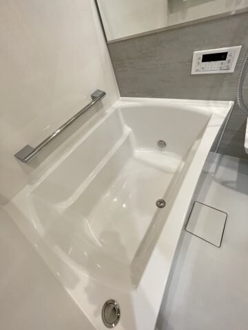 シーズンフラッツ渡辺通の物件内観写真