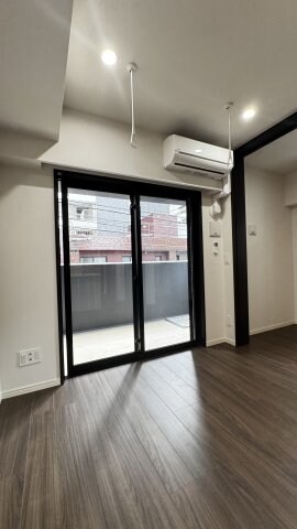 シーズンフラッツ渡辺通の物件内観写真