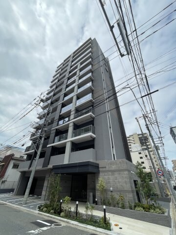 シーズンフラッツ渡辺通の物件外観写真