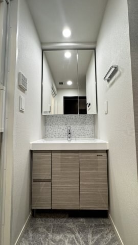 シーズンフラッツ渡辺通の物件内観写真