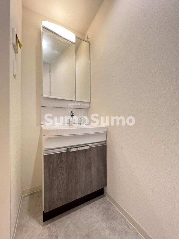 大国町駅 徒歩3分 6階の物件内観写真