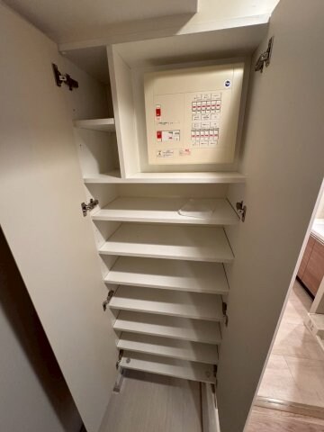 本町駅 徒歩5分 10階の物件内観写真