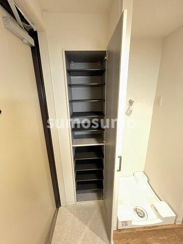 出屋敷駅 徒歩2分 2階の物件内観写真