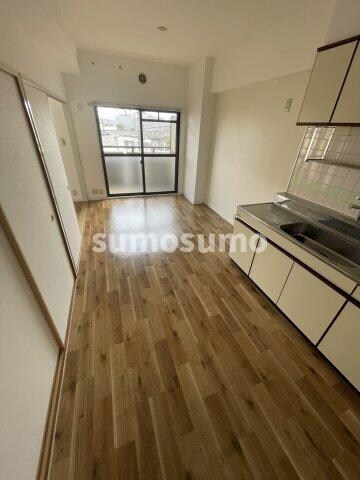 出屋敷駅 徒歩6分 8階の物件内観写真